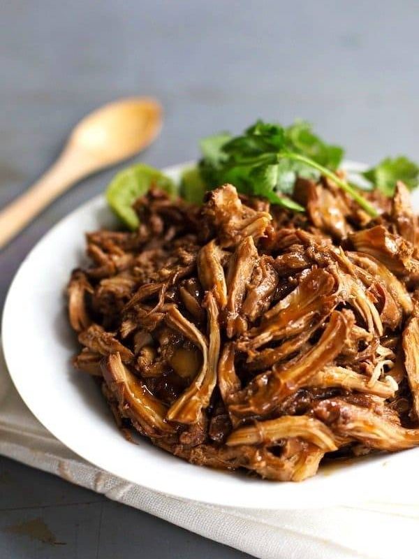 Honey Glazed Crockpot Chicken Adobo - simple pantry ingredients, hardly any hands-on time, 200 calories. | https://natural-trim.today