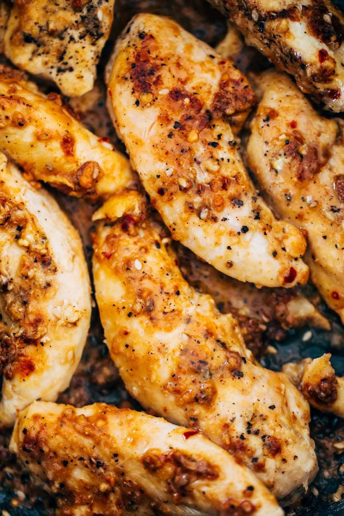 Chicken with sauce.